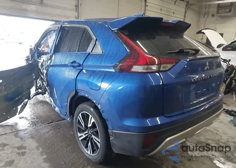 2023 Mitsubishi Eclipse Cross Se S-Awc/Sel S-Awc z USA, uszkodzony, nr VIN JA4ATWAA4PZ048946